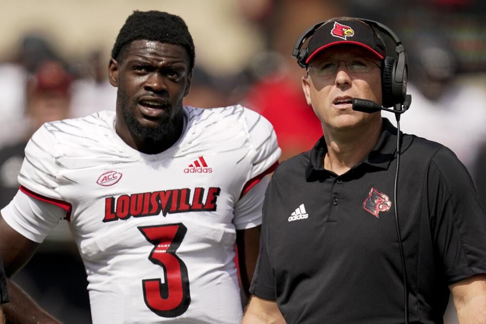 Scott Satterfield and Malik Cunningham